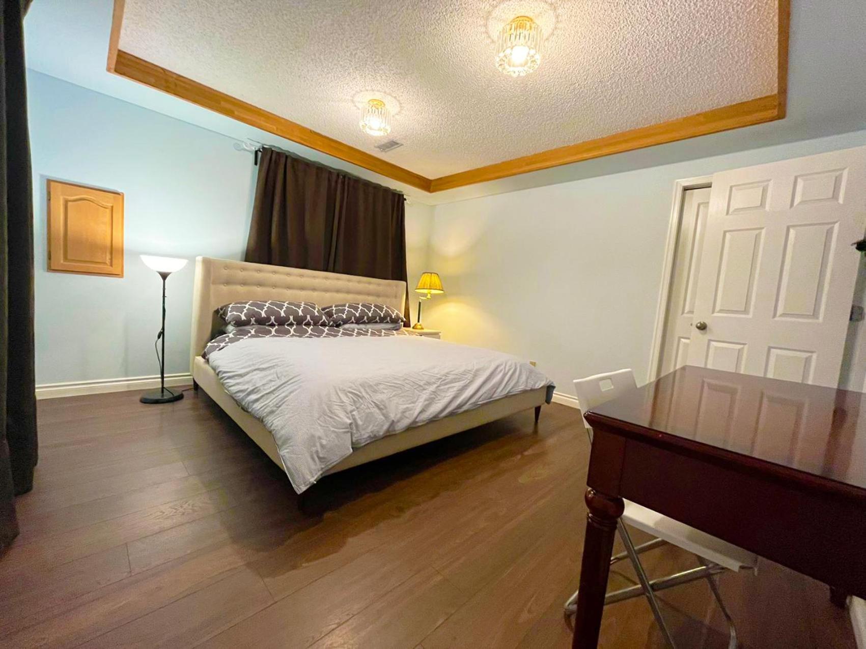 Private Suite With Private Entrance King Bed Richmond Extérieur photo